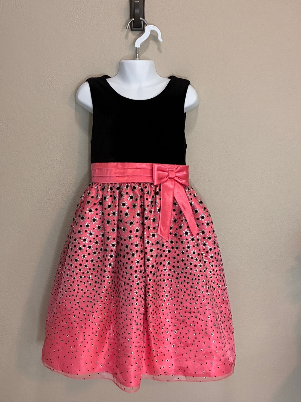Sparkling Girls Dress Size 8